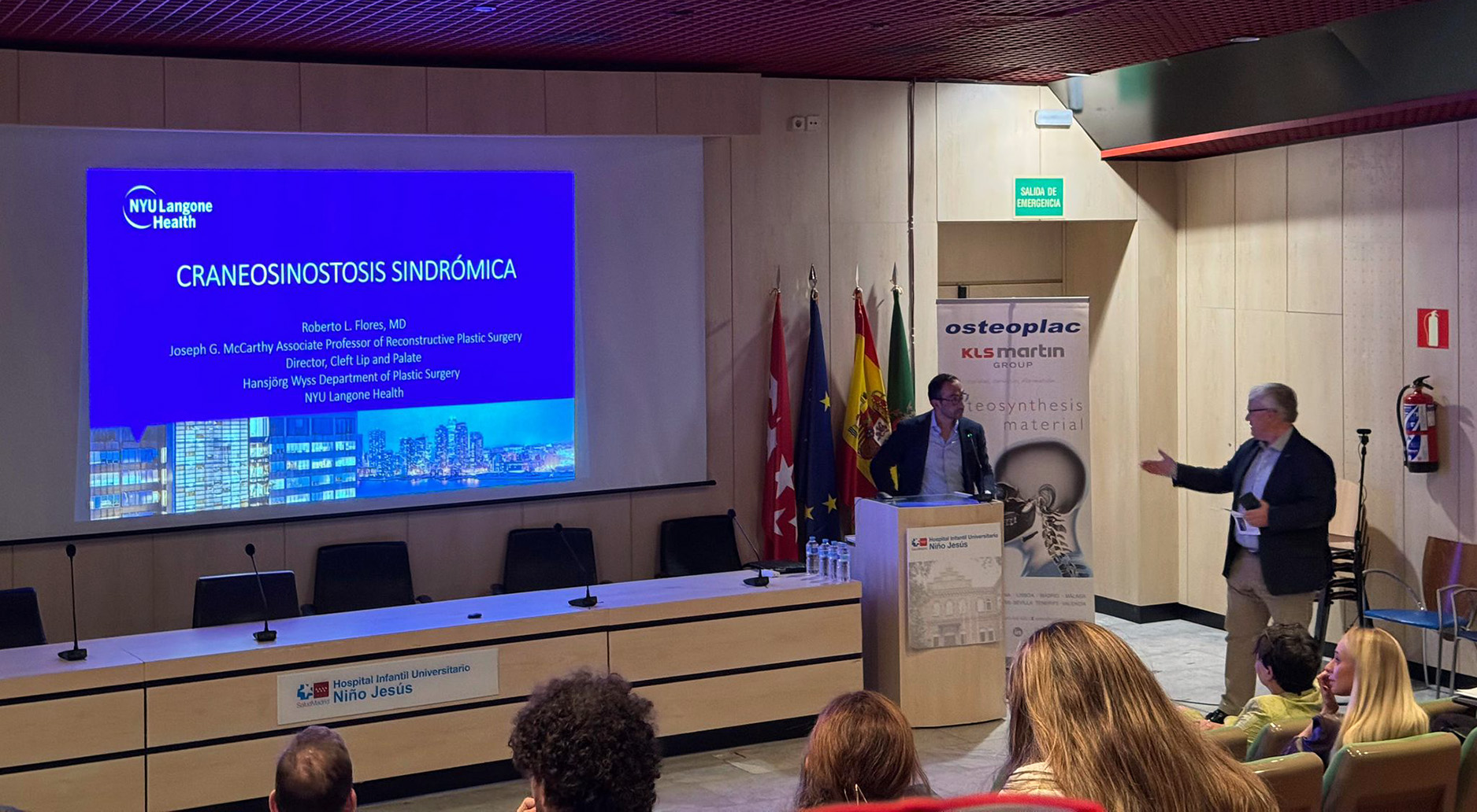 Symposium1.jpg