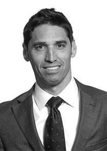 Capitán, Luis Miguel